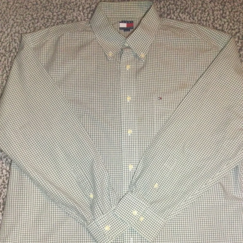 Tommy Hilfiger Long Sleeve Button-Down Shirt - Picture 1 of 10